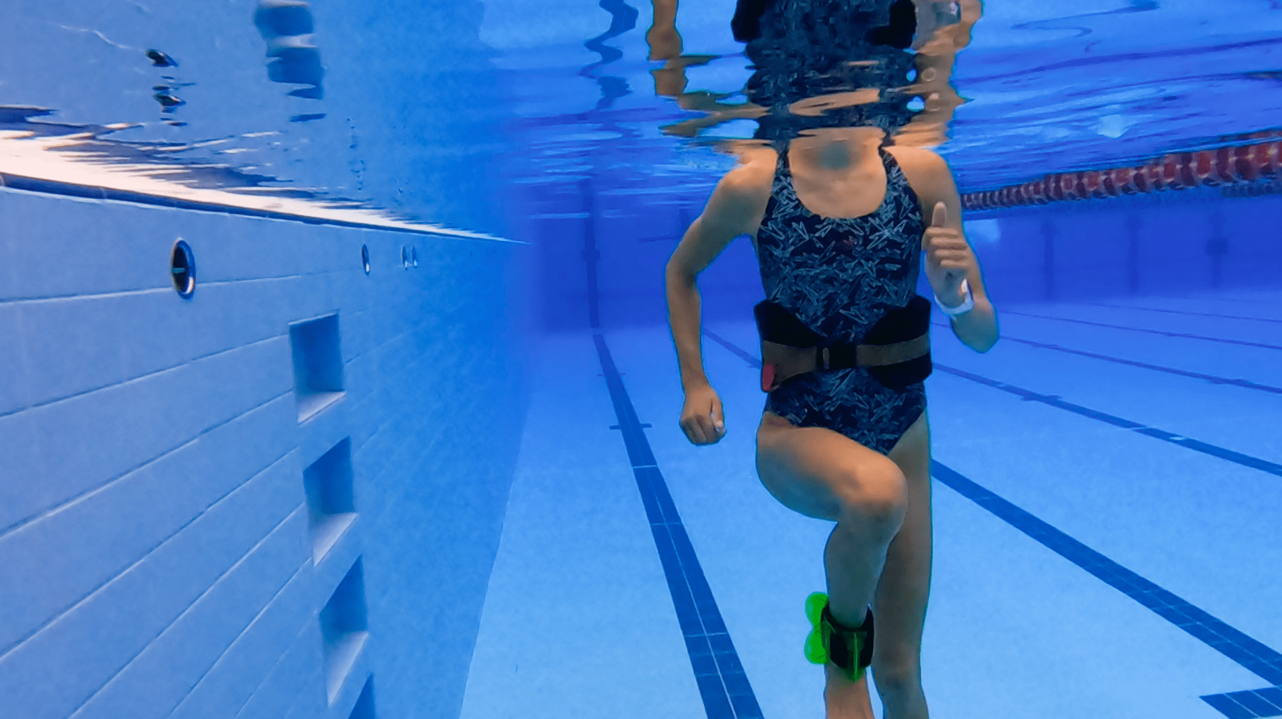 Aqualogix Hybrid Fins are One Size Fits All and Comfortable